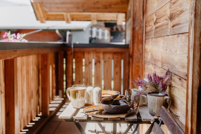 Balkon mit Morgensonne